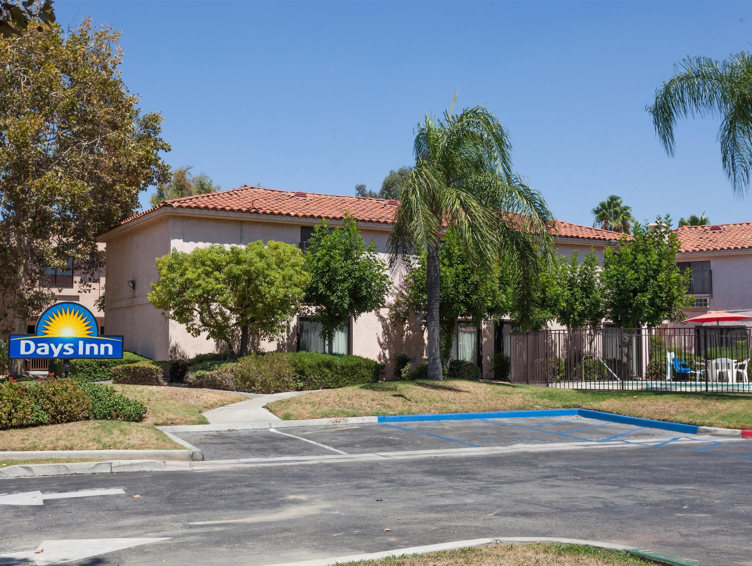 Hospitality Inn San Bernardino Exterior foto